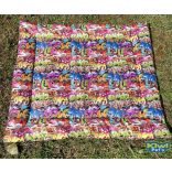 Kiwi Pet's LIMITÁLT nyári vízlepergetős fekhely graffiti mintával 2 méretben