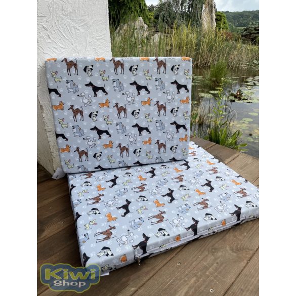 Kiwi Pet's vízlepergetős párna grey dogs 50x40cm