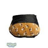 Kiwi Pet"s egyedi bebújós fekhely kutyás 90x60 szögletes+félkör rész elől