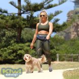 Doog övtáska sötétkék-sárga