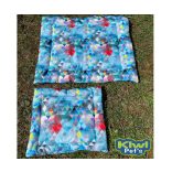 Kiwi Pet's LIMITÁLT nyári vízlepergetős fekhely kék geometriai mintával 2 méretben